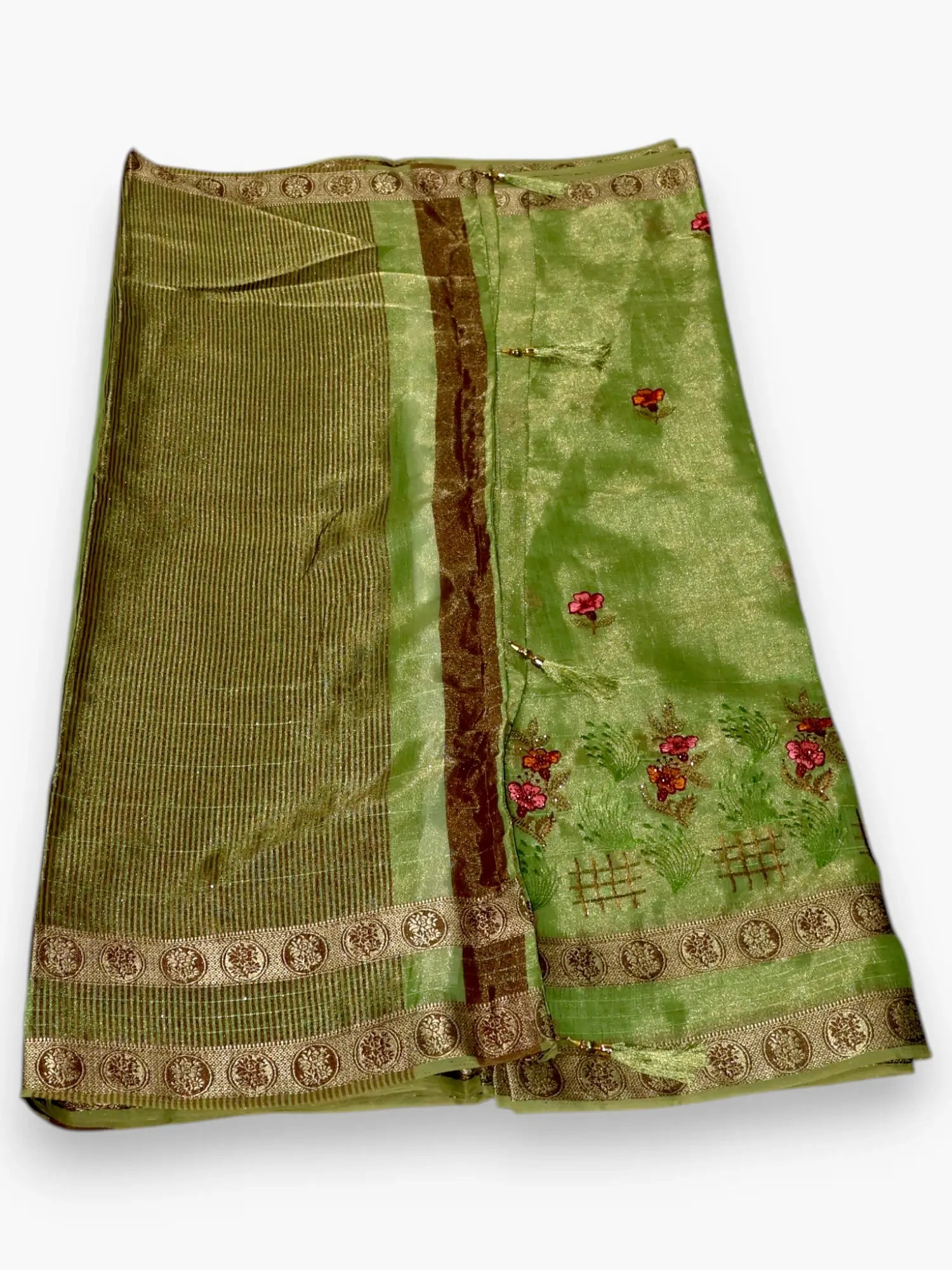 Jiarah Embroidery Work Golden Boarder Saree