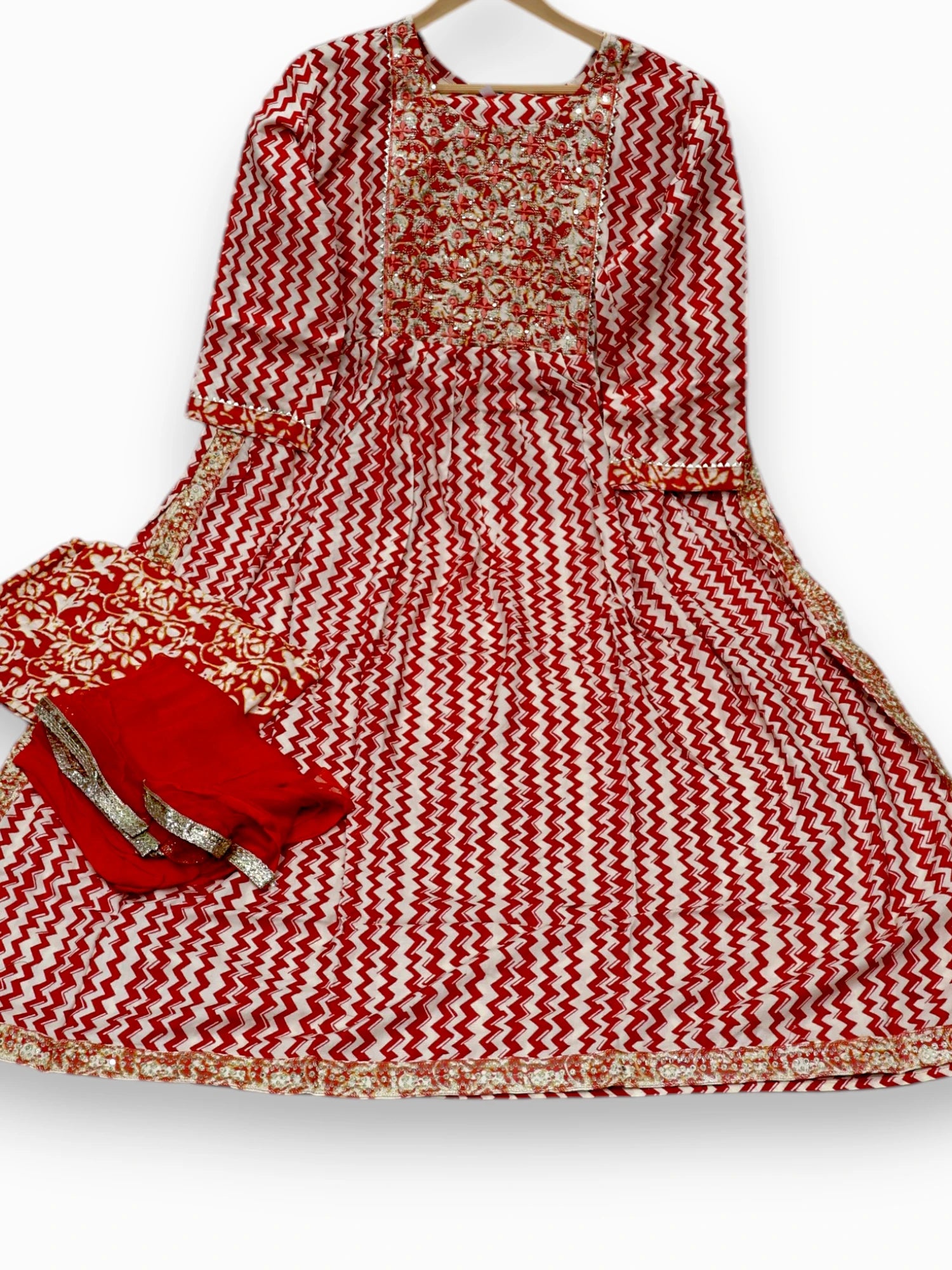 Jiarah Lehriya Print Rayon Flared Kurta Set with Dupatta