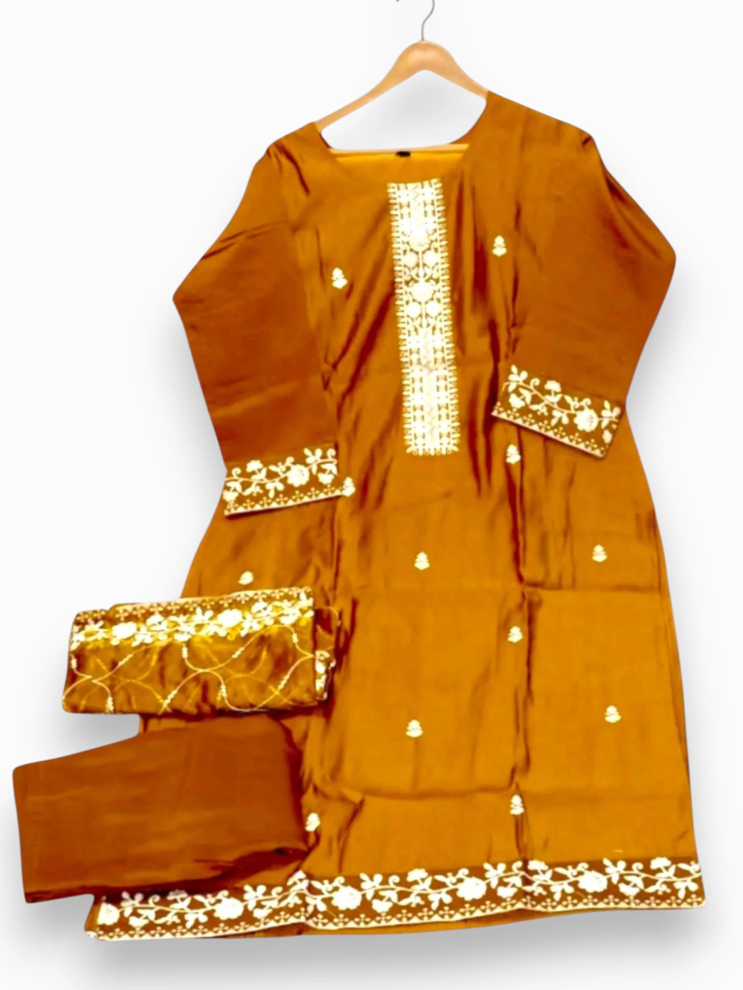 Jiarah Roman Silk Embroidery Thread Work Kurta Set with Dupatta