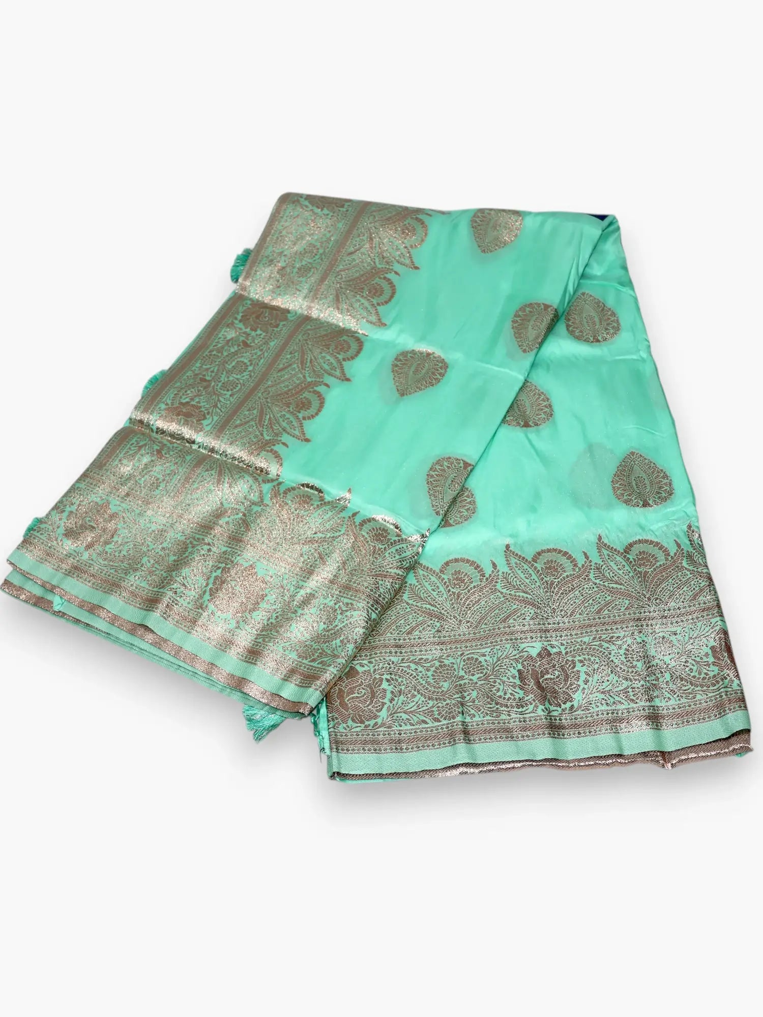 Jiarah Silver Zari Woven Silk Saree