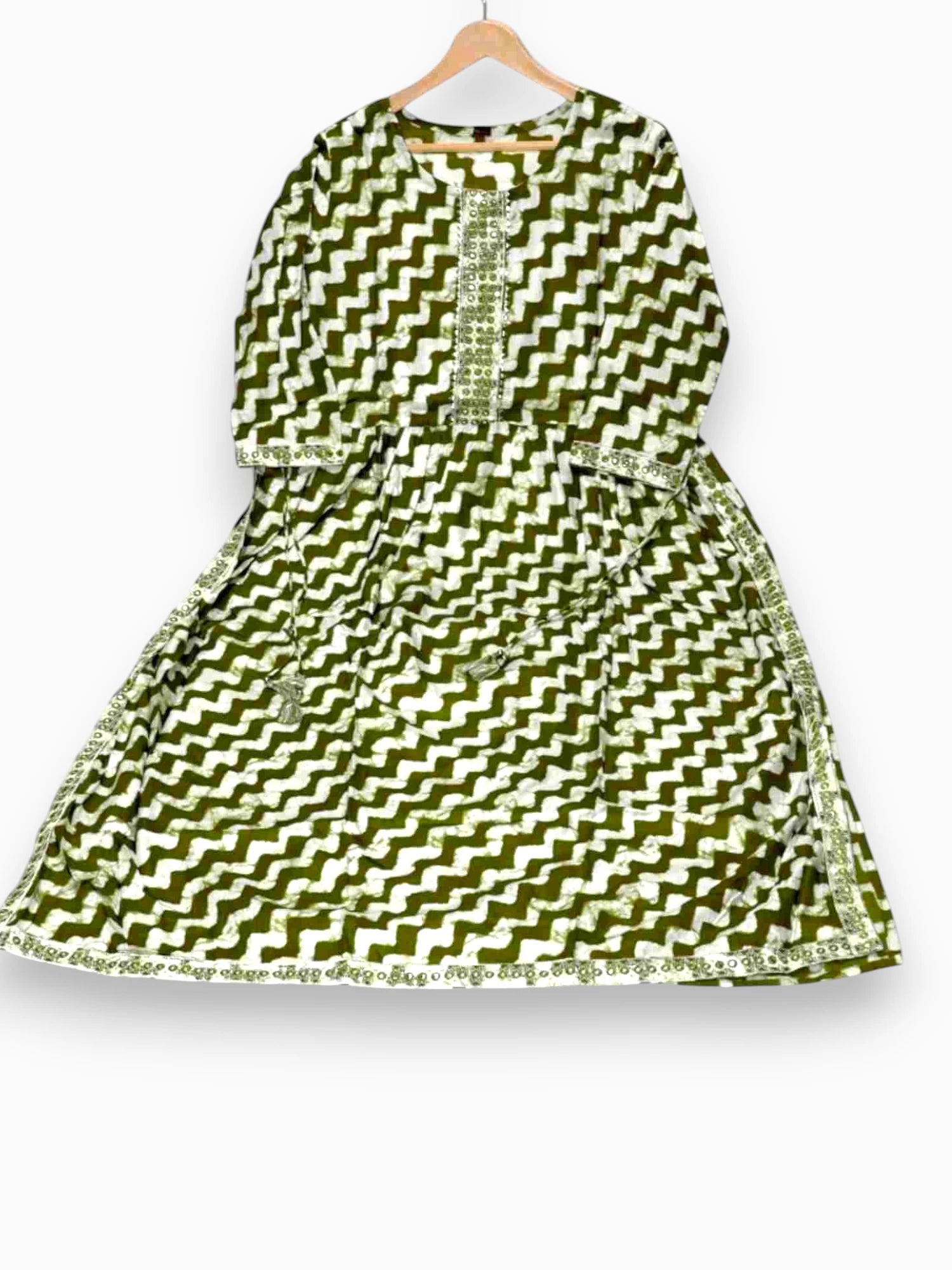 Jiarah Striped Print Rayon Kurta Set with Dupatta Jiarah