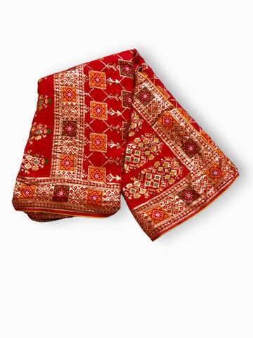 Jiarah Bandhej Patola Minakari Work Silk Saree