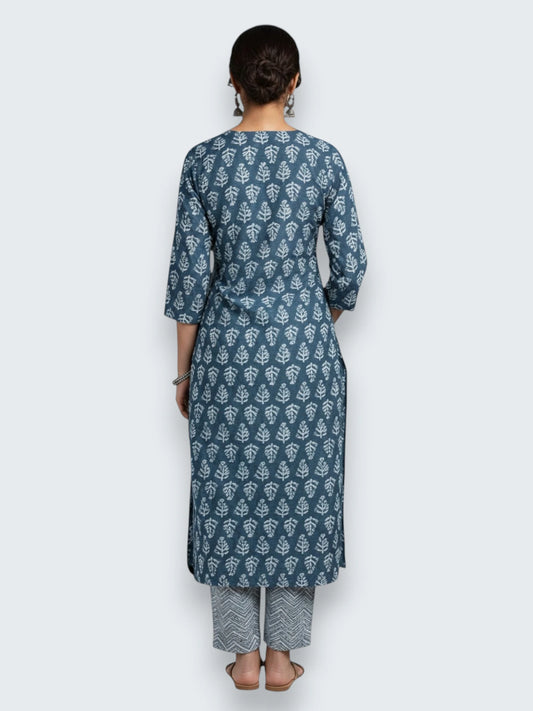 Jiarah Sequins Work Abstract Straight Kurta Pant Set with Dupatta
