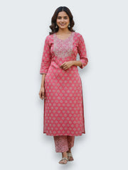 Jiarah Sequins Work Abstract Straight Kurta Pant Set with Dupatta