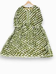 Jiarah Striped Print Rayon Kurta Set with Dupatta Jiarah
